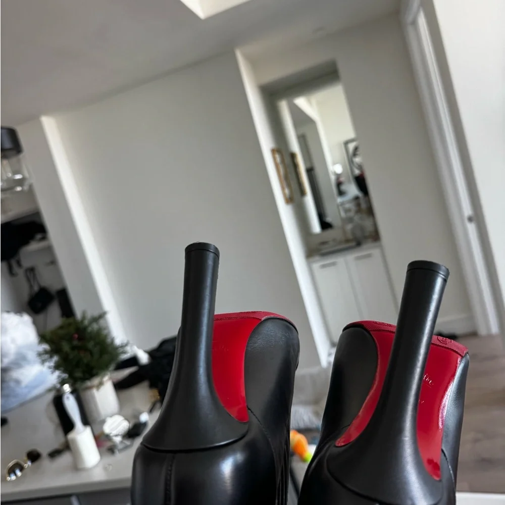 Christian Louboutin Black Heeled Boots with Red Soles - Picture 7 of 13